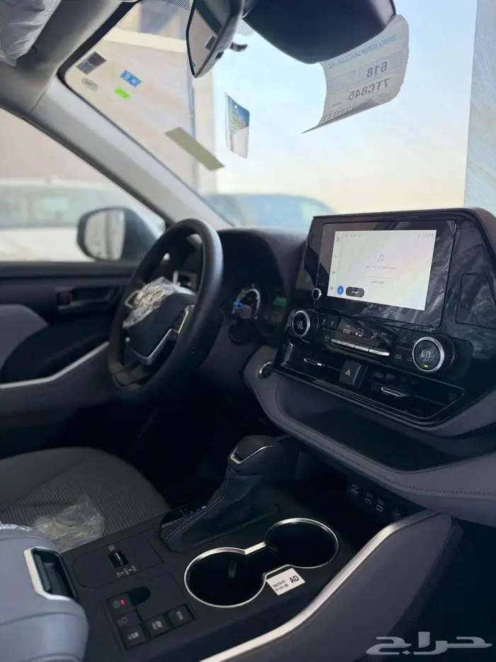 تويوتا هايلاندر LE دفع رباعي هايبرد 2025 5