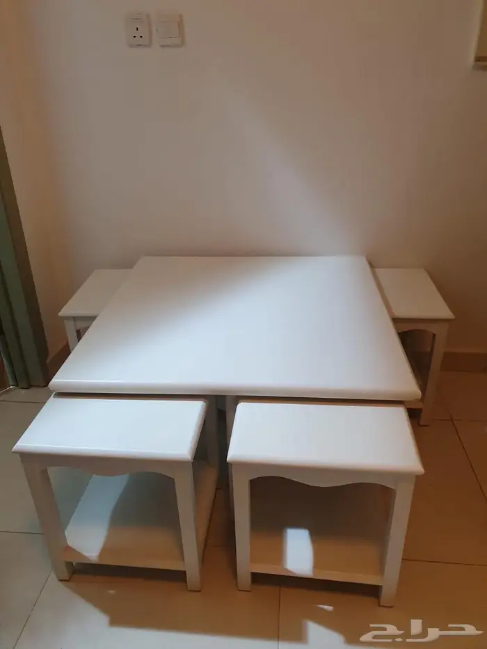 جهاز سير جديد   طاولة ضيافة مع خدمتها 1