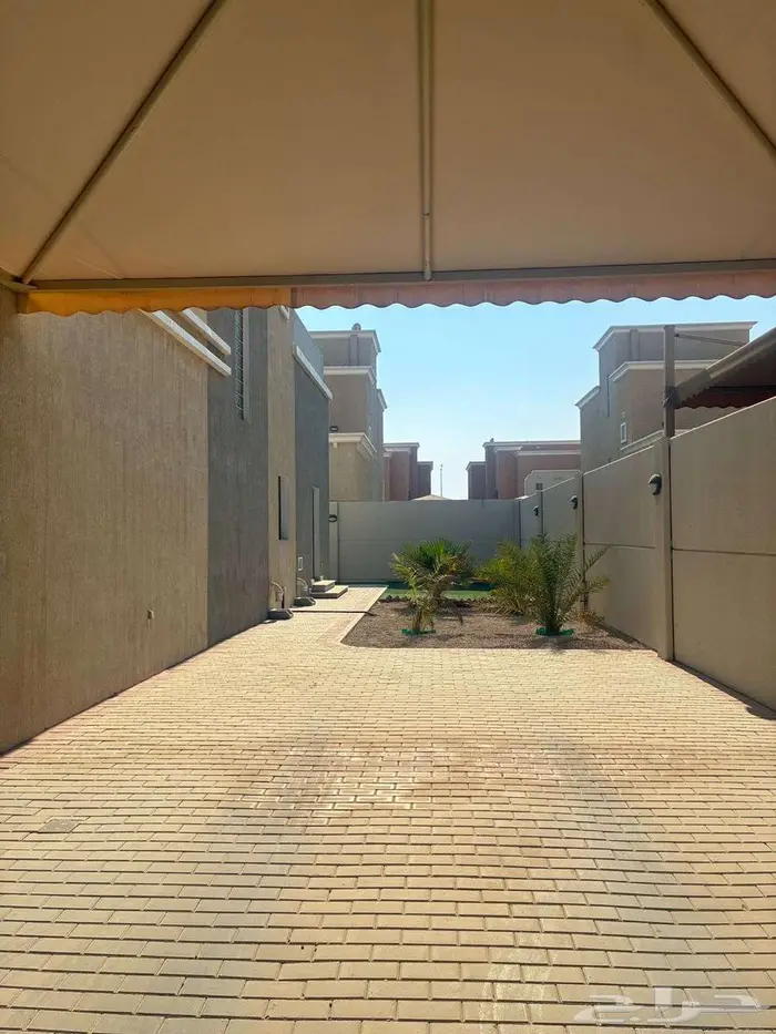 للبيع فيلا في المطرفية   الريحان 3 بيوت ارامكو 1