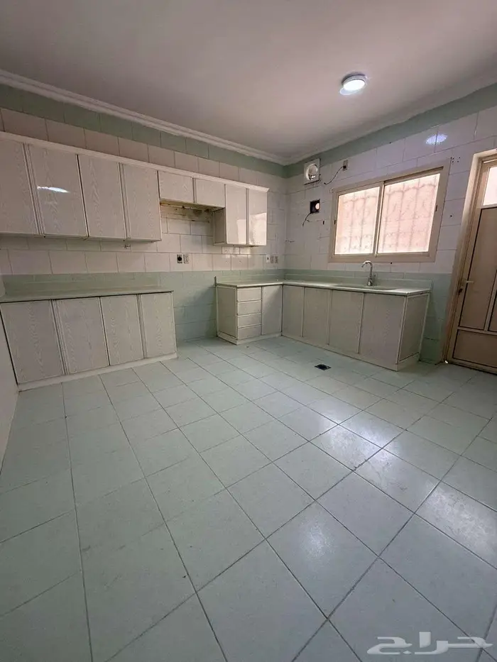 شقه في حي الشاطىء في الدمام 6