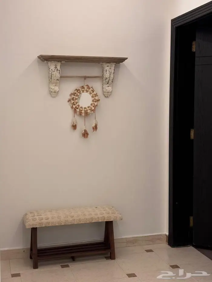 للايجار شقة مؤثثة في المونسيه شهري 14