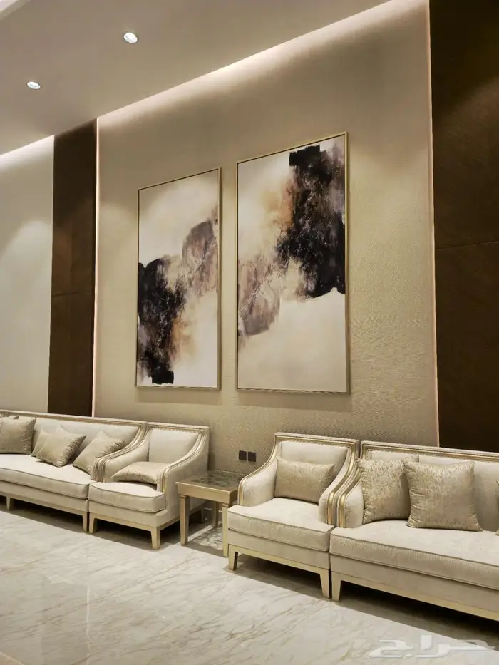 لا تفوتكم عروض الجمعه البيضاء علي اللوحات الجدارية 0