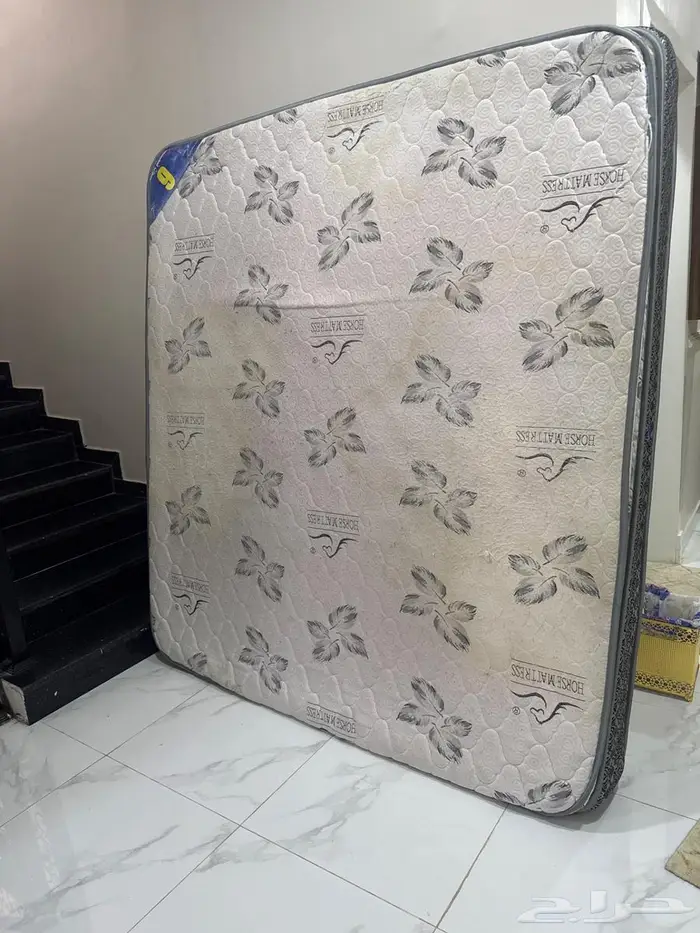 مرتبة سرير نفرين لوجه الله للمحتاج فقط. 0