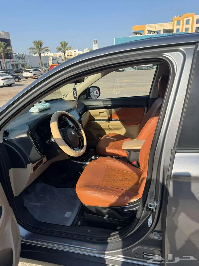 ميتسوبيشي اوتلاندر 3