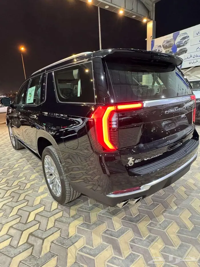 يوكن 2025 دينالي خليجي أسود كاش ولأقساط 7