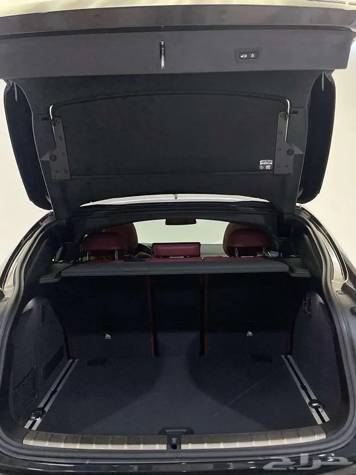 بي ام دبليو2021 IM30 X4 34