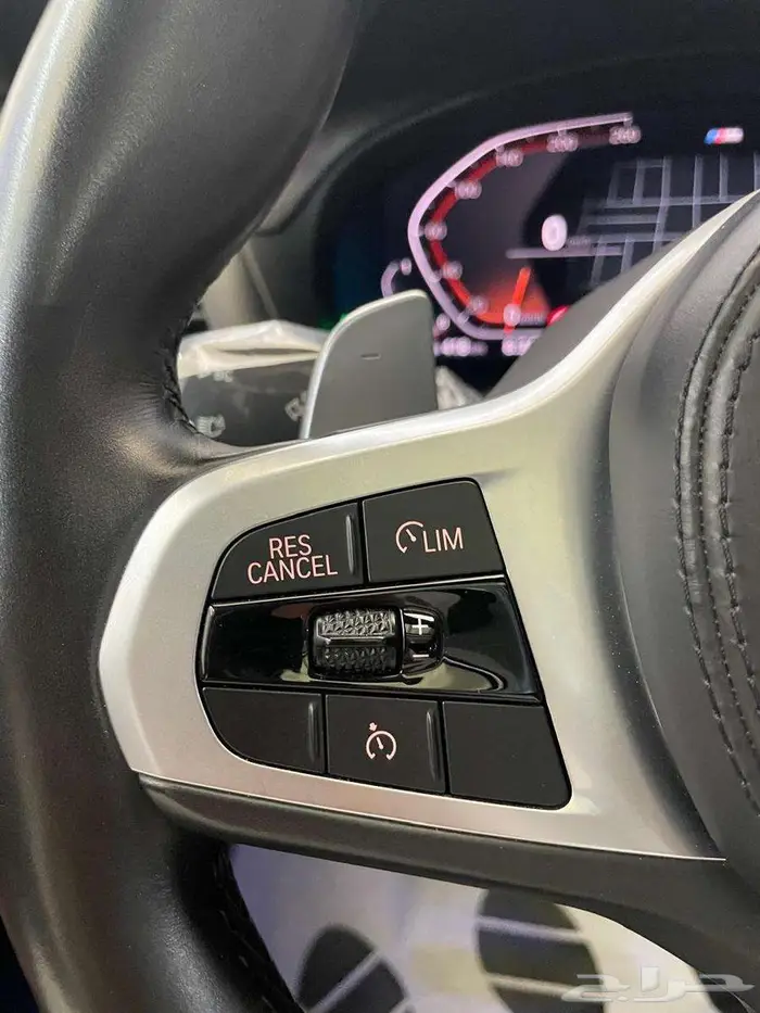 بي ام دبليو2021 IM30 X4 13