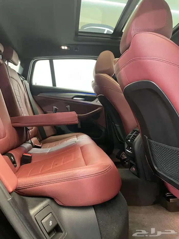 بي ام دبليو2021 IM30 X4 26