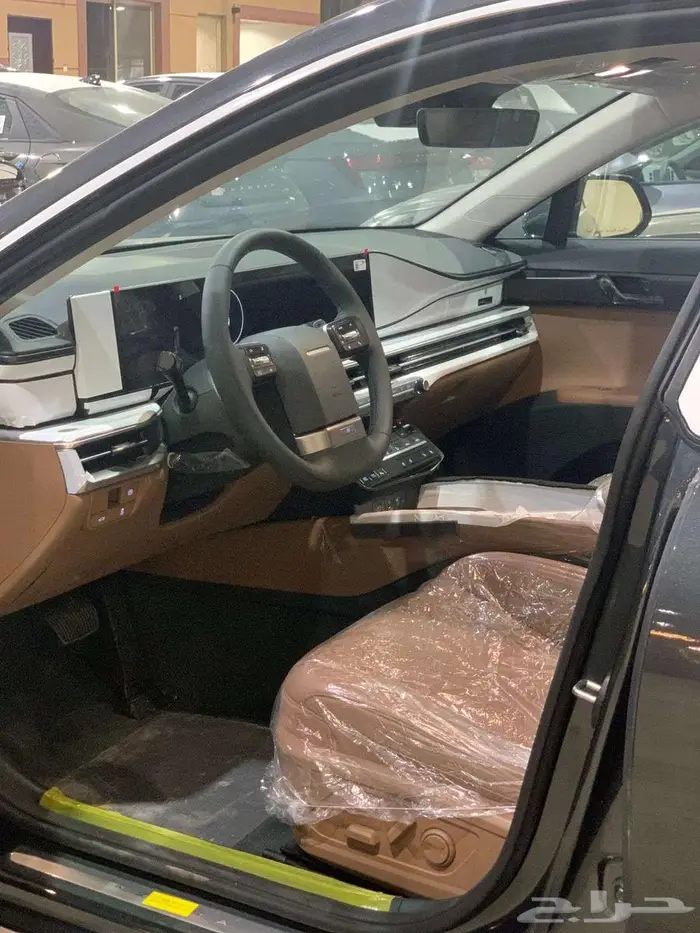 ازيرا كلاسيك 2026 رمادي لامع باقوي عروض الكاش والاقساط 15