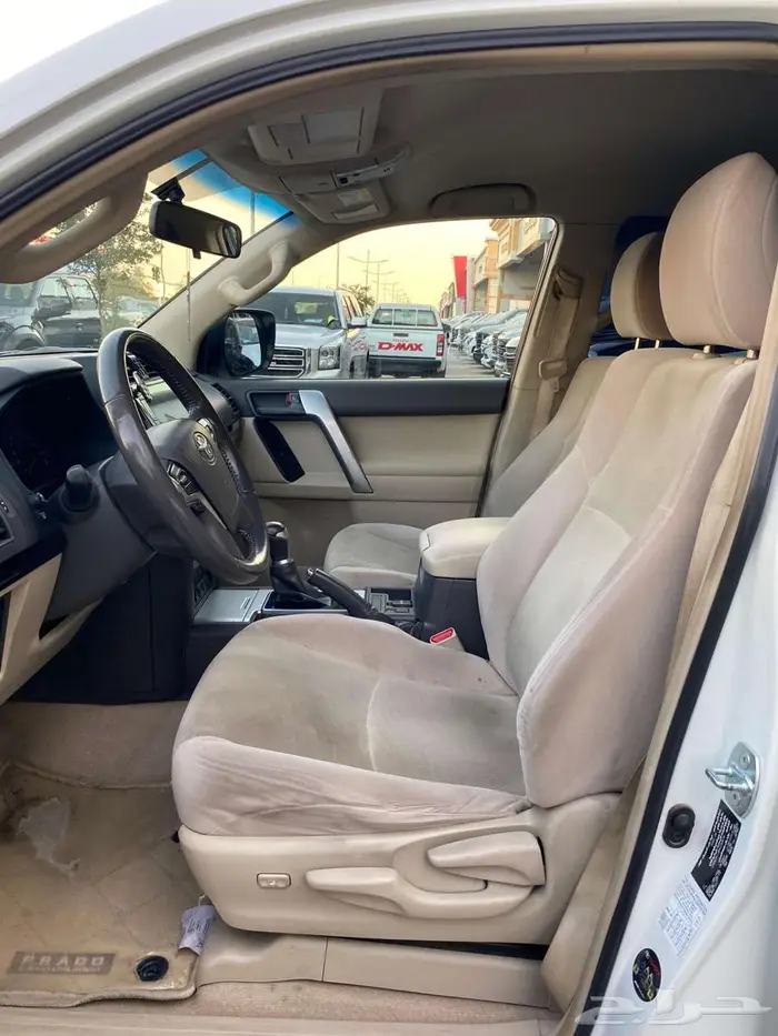 تويوتا برادو موديل 2023 عداد 115 الف كم 7