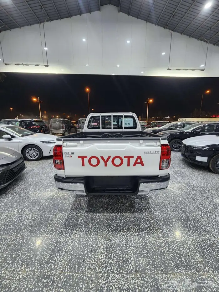 هايلوكس GL2 غمارتين سلق ديزل 2025 السعر 110170 عرض خاااص 4