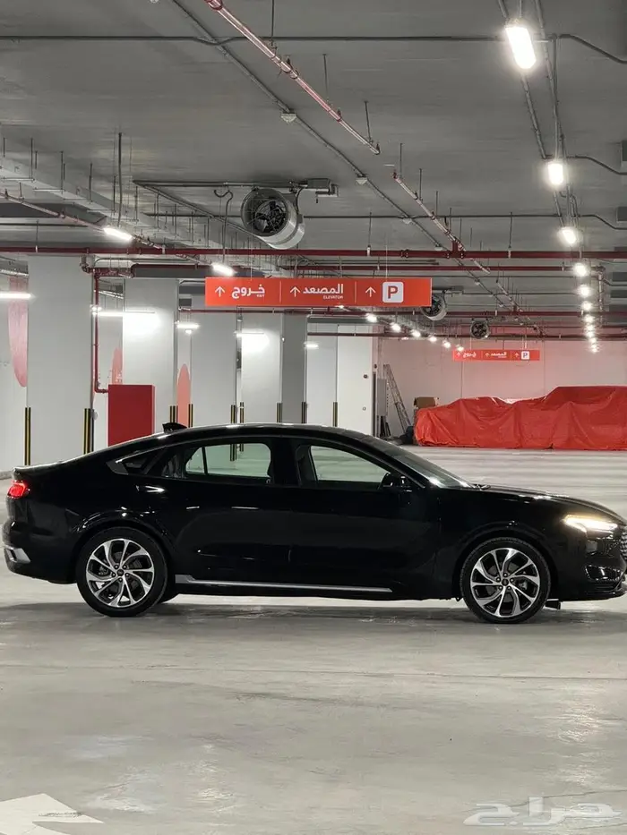 فورد تورس تيتانيوم فل كامل 2023 3