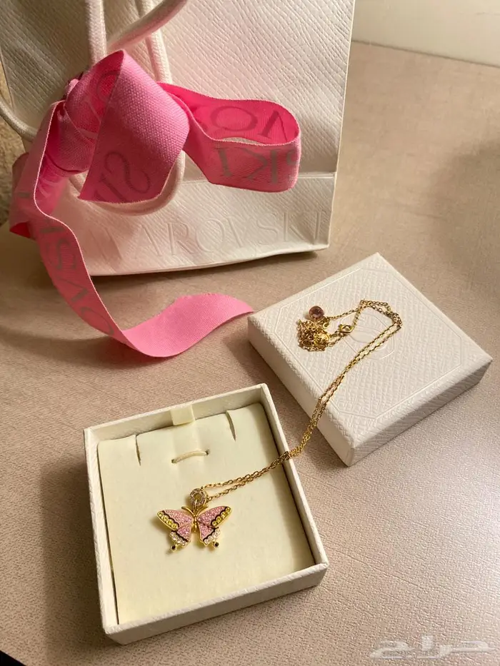 سلسال سواروفسكي الفراشة 0