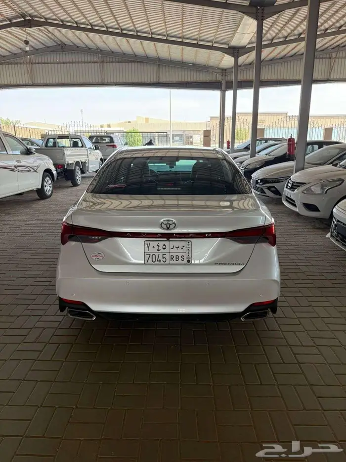 تويوتا أفالون بيرميوم سعودي (أول مالك ) 2022 7