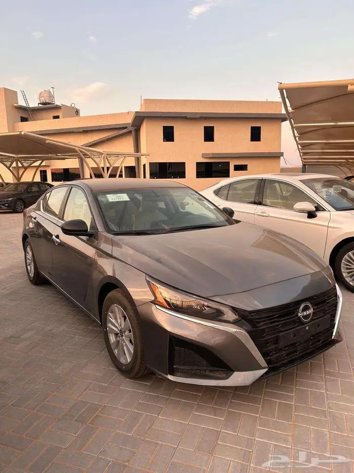 نيسان التيما ستاندر 2024 سعر خيالي 1