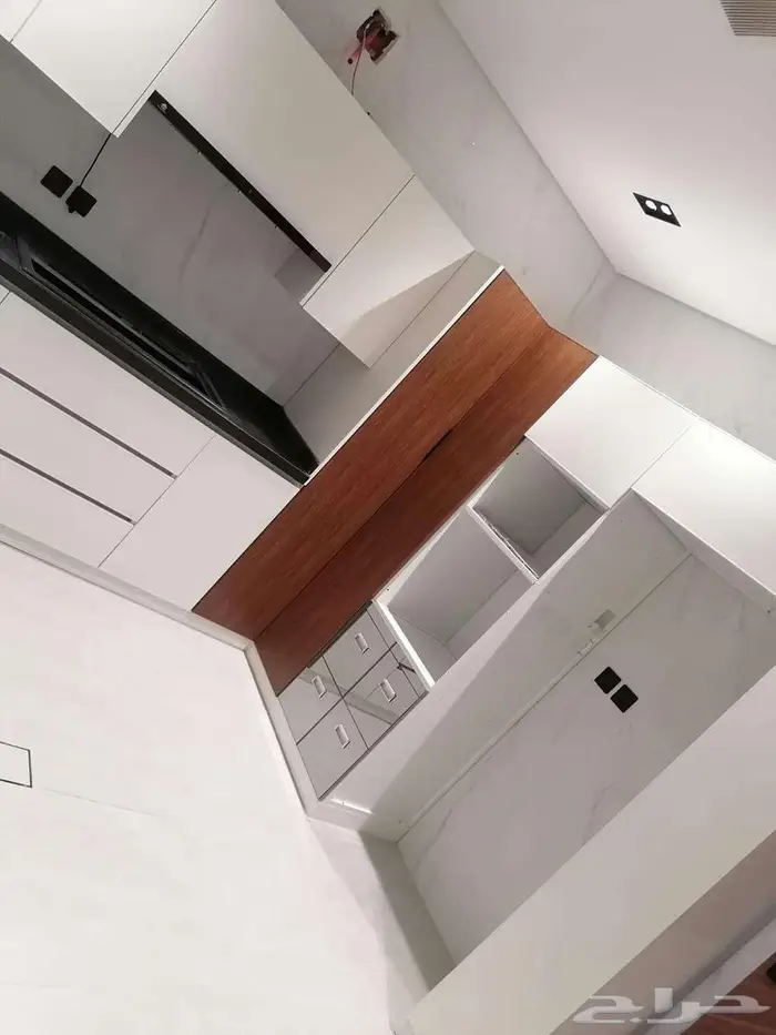 دور علوي جديد للإيجار (مطبخ مكيفات راكب) 3