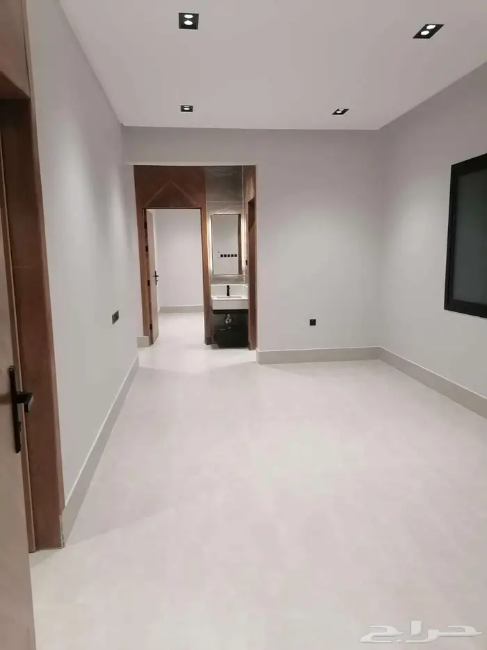 دور علوي جديد للإيجار (مطبخ مكيفات راكب) 4