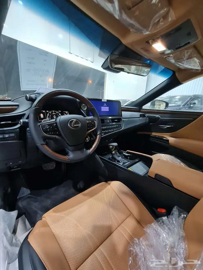 لكزس ES 350 dd فل كامل 2025 السعر 264900 7