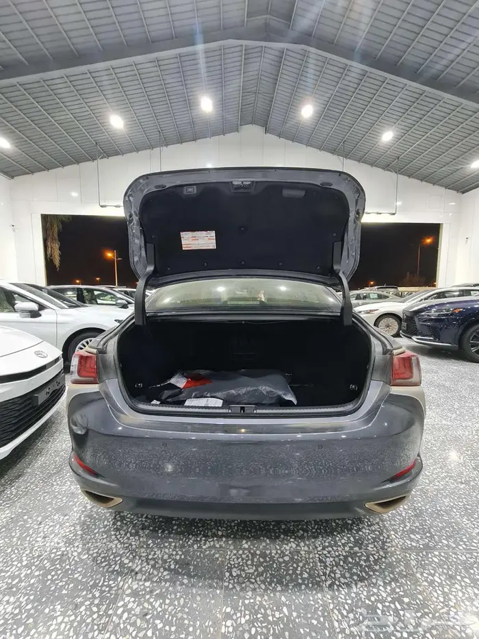 لكزس ES 350 dd فل كامل 2025 السعر 264900 15