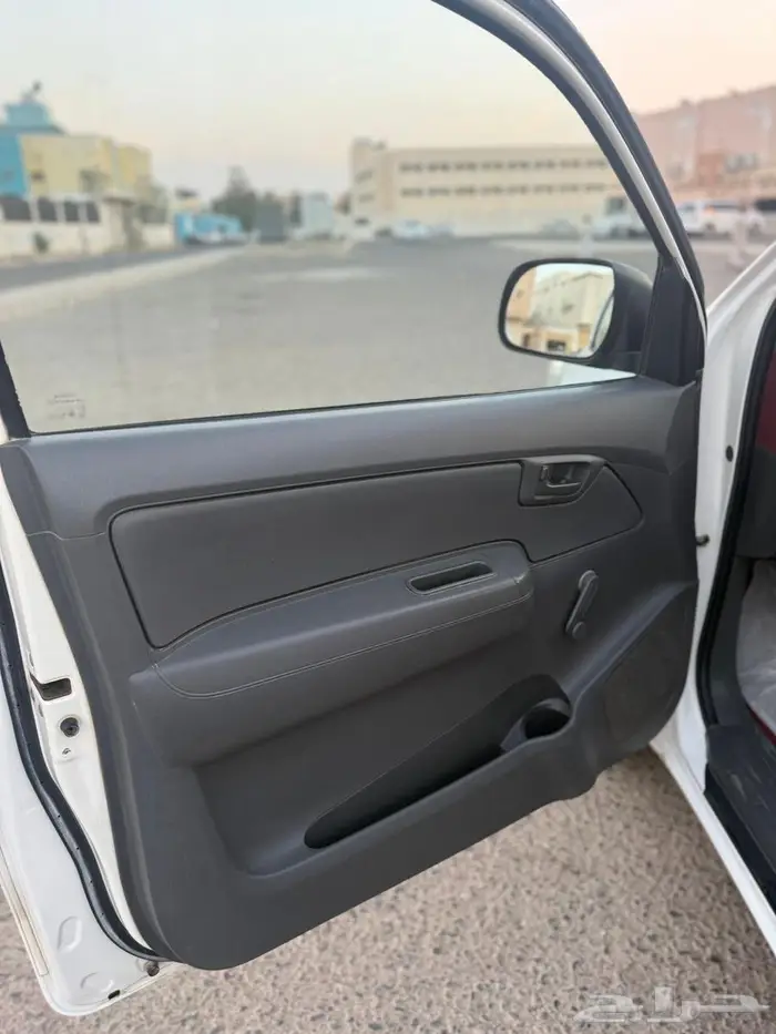 هايلكس 2013 جي ال 8