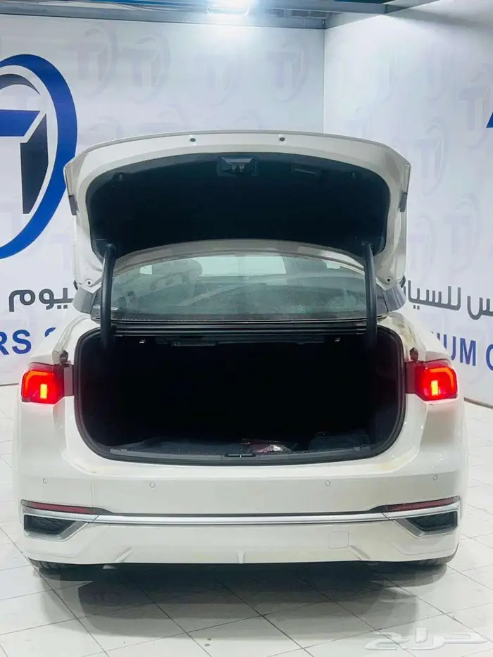 فورد تورس تيتانيوم فل كامل 2026 5