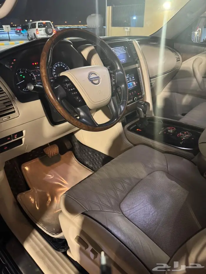 نيسان بلاتينيوم 6 V 2