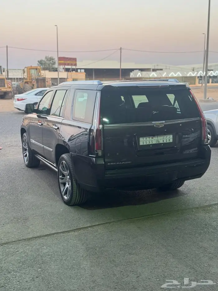 اسكاليد (2016) 4