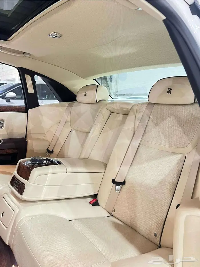 رولز رويس قوست 2015 ( الوكيل محمد يوسف ناغي ) 16