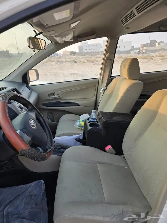 تويوتا أفانزا 2015 3