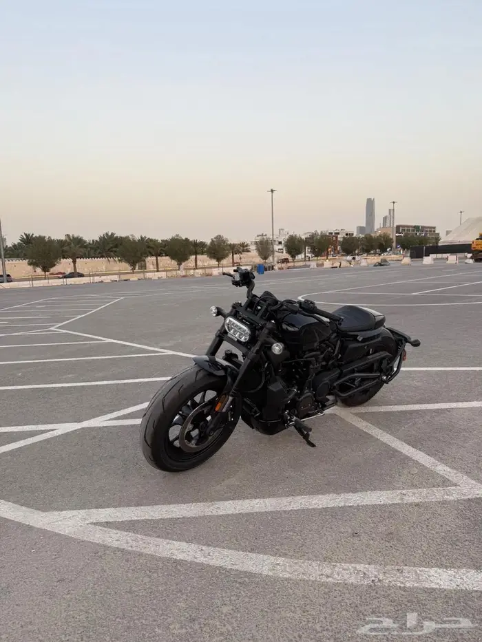 دراجة نارية هارلي سبوستر اس 4