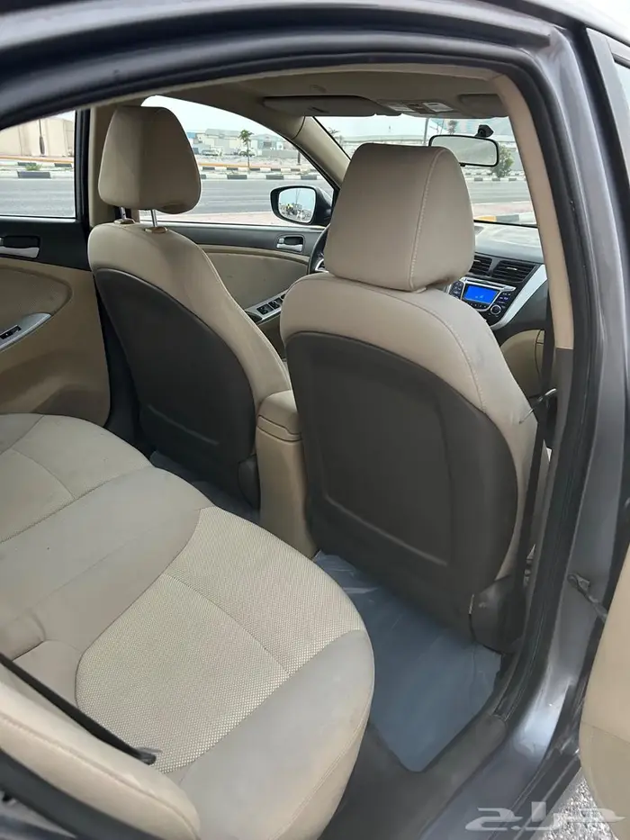 للبيع اكسنت 3