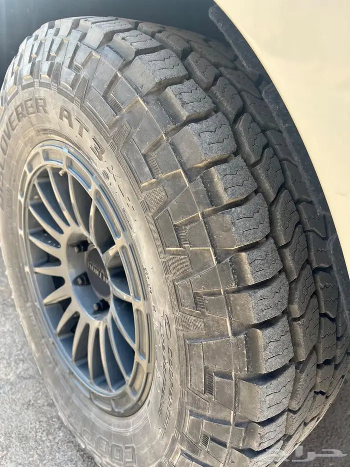 للبيع اربع كفرات كوبر مقاس 275 70 18 3