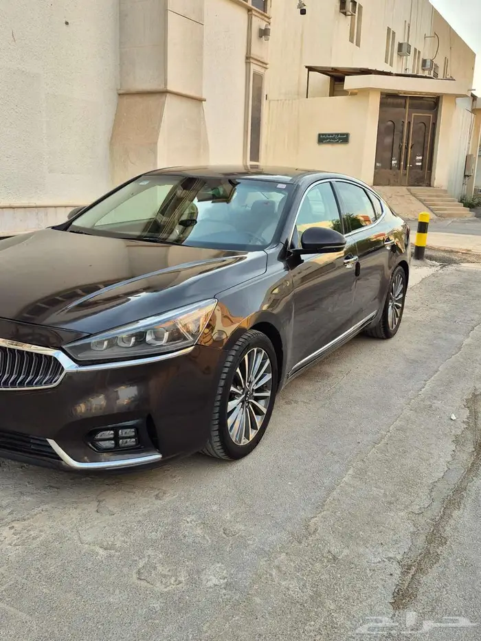 كيا كادنزا 0