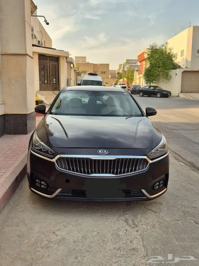 كيا كادنزا 1