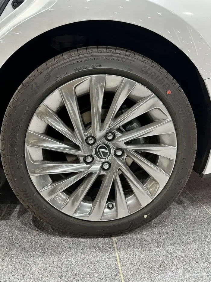 لكزس ES350 DD خليجي 2025 3