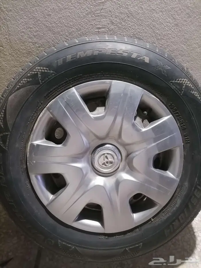 للبيع جنوط حديد كورلا اصلي 2