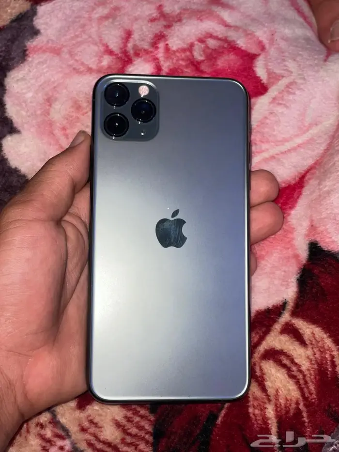 جوالين آيفون 11برو ماكس و 12برو 0