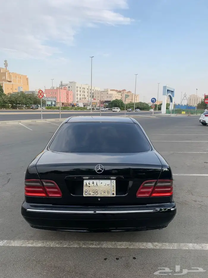 مارسيدس ابو عيون 2002 2