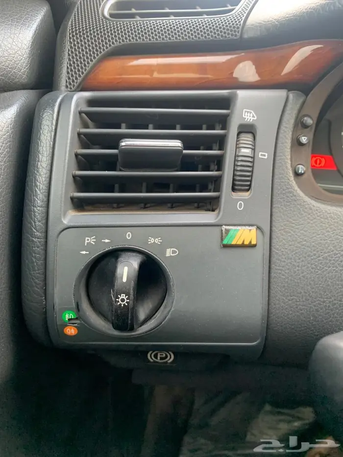 مارسيدس ابو عيون 2002 3