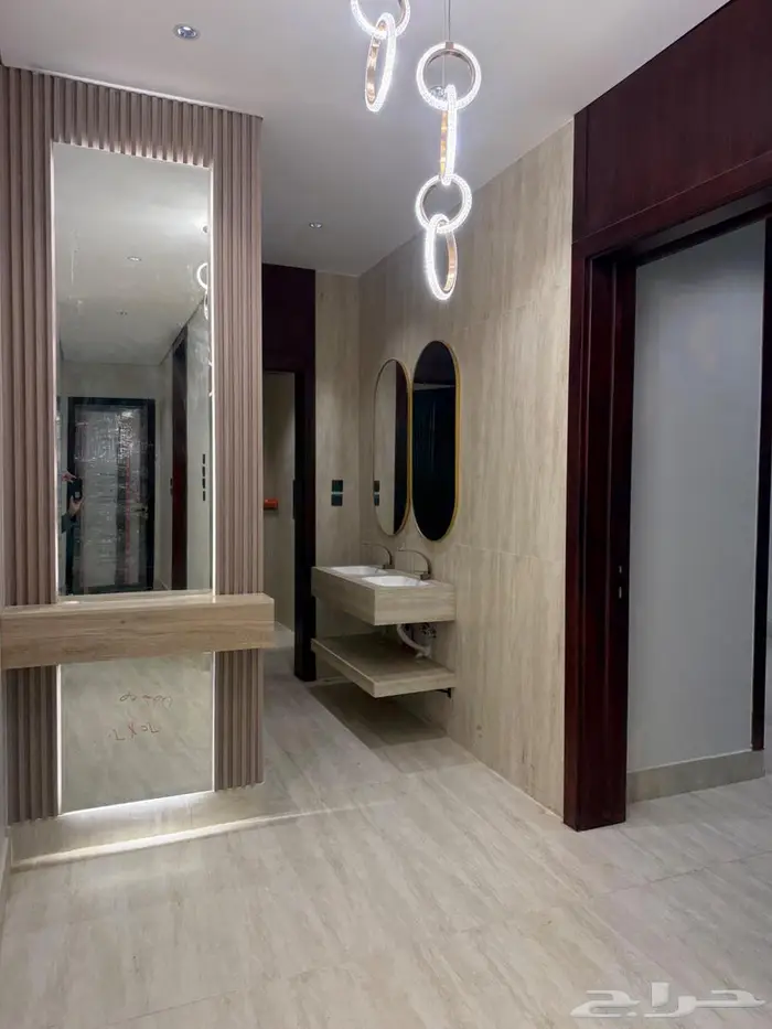 شقة فاخرة في الطارق للبيع 8