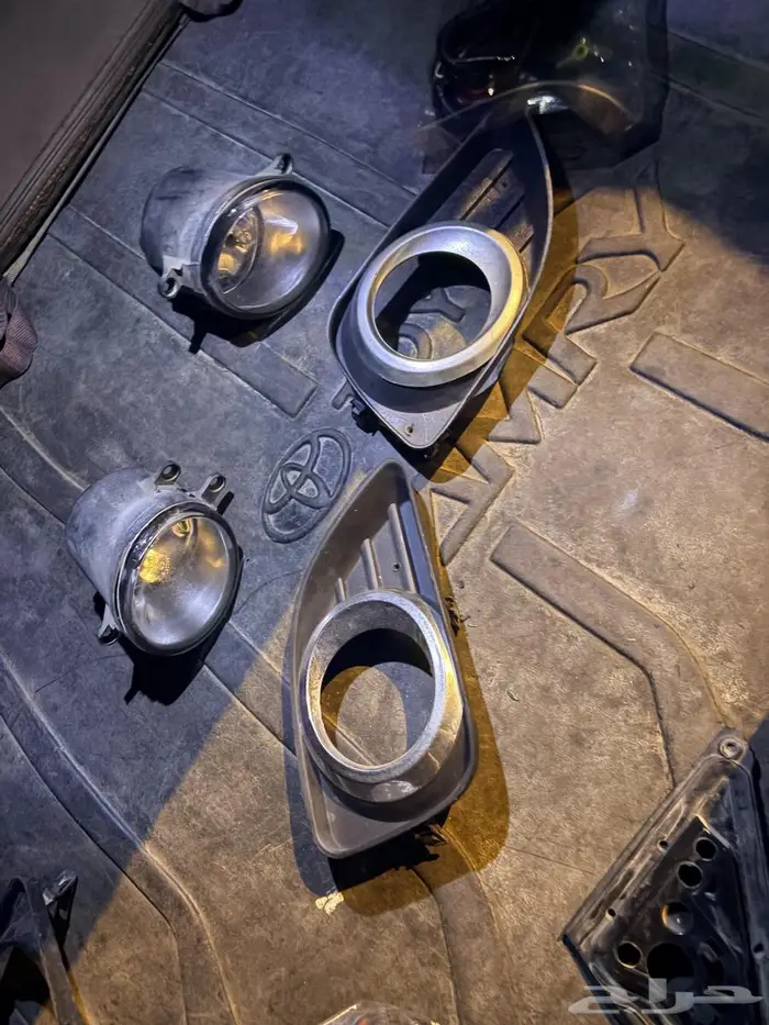 كشافات كامري مع مرايا يمين 1