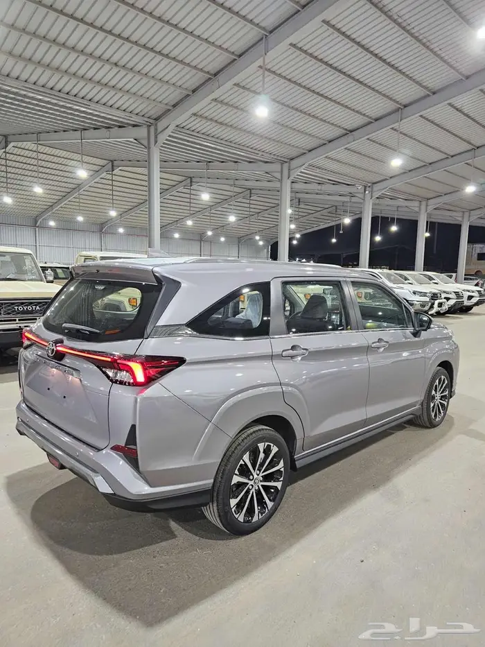 تويوتا فيلوز موديل 2025 3