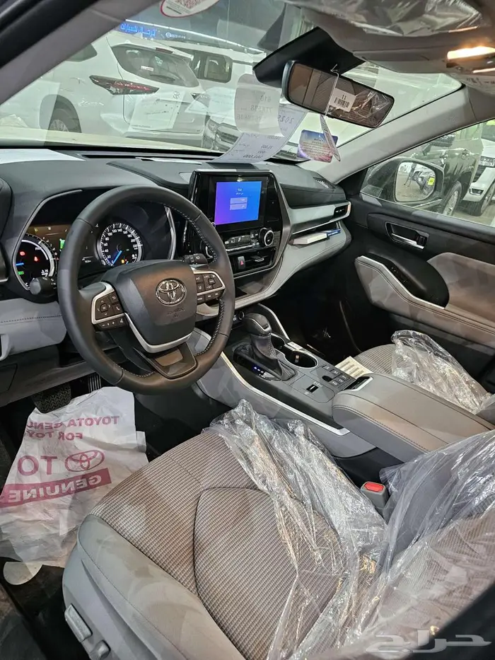 تويوتا هايلاندر GLE نص فل موديل 2025 - 3 8