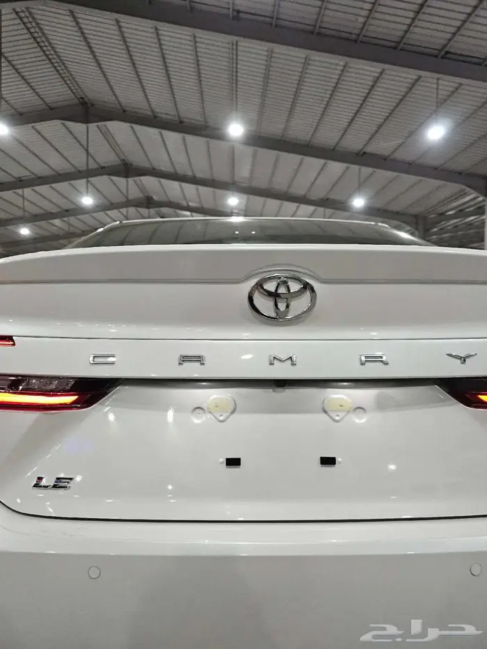 تويوتا كامري LE موديل 2025 11