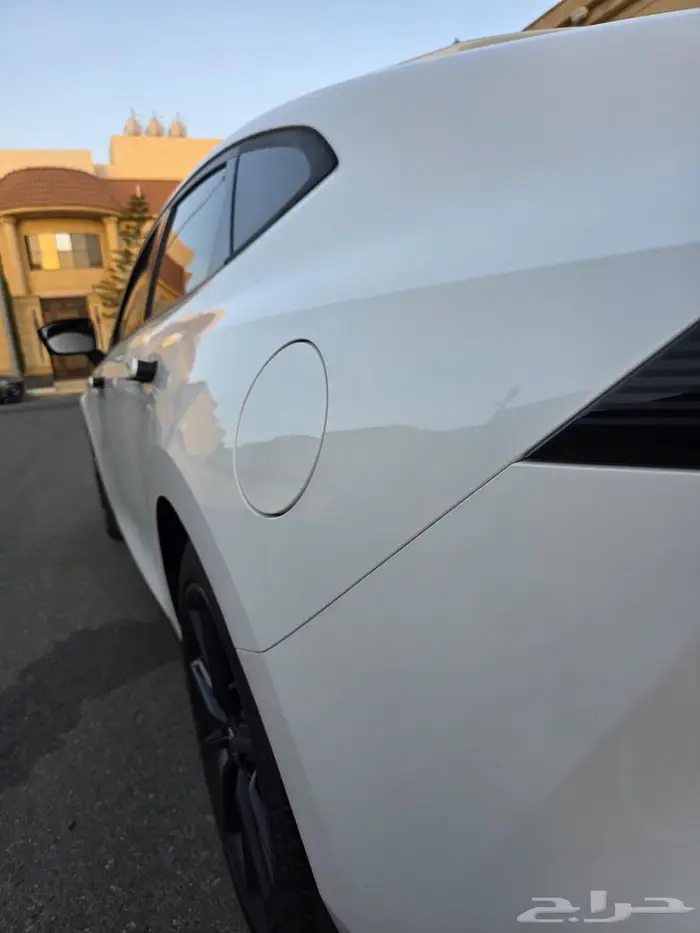 شانجان يوني في هاتشباك 8