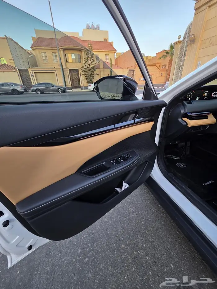 شانجان يوني في هاتشباك 10