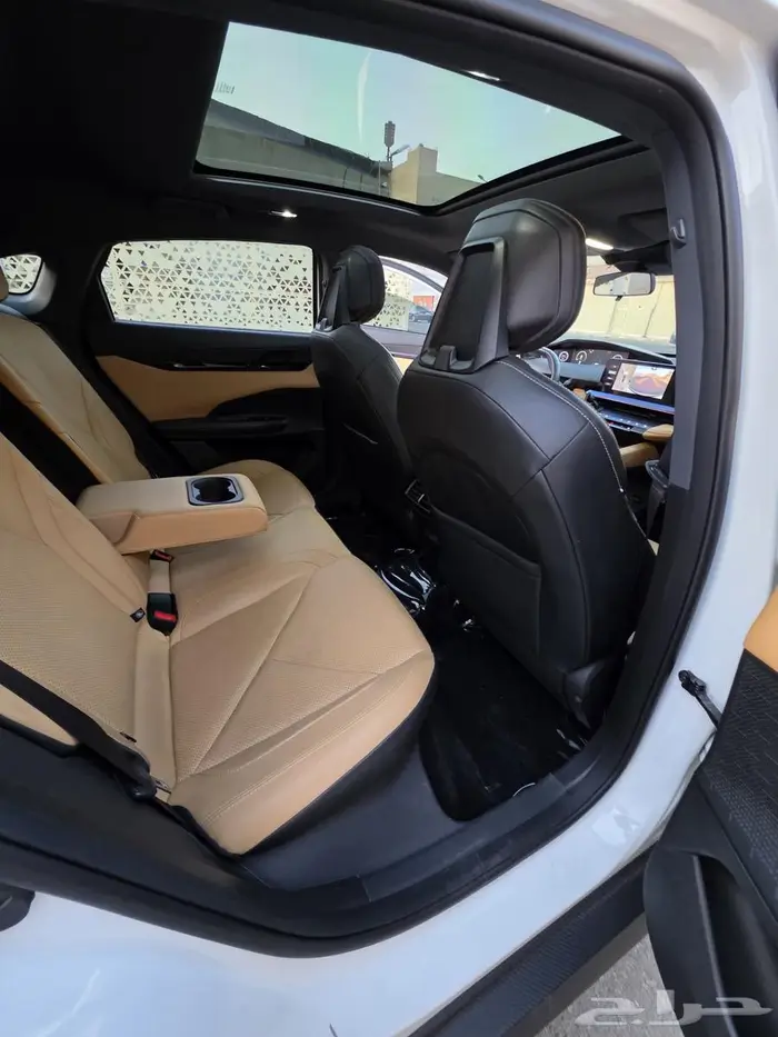 شانجان يوني في هاتشباك 16