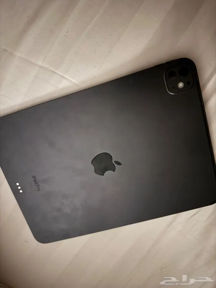 للبيع ايباد برو 11. 2024. m4. 1