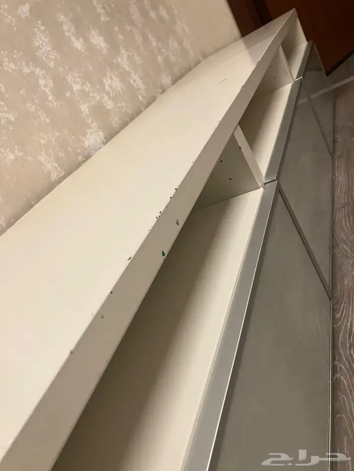 طاولة تلفزيون 180 سم إيكيا 3