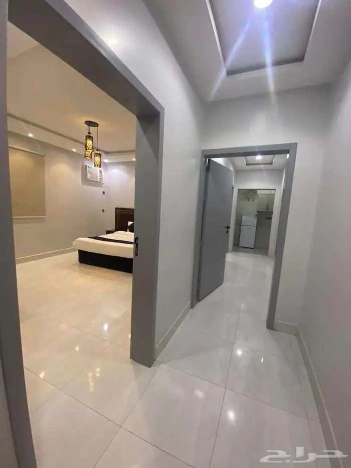 شقة فندقية غرفة وصالة مؤثثة وفاخرة للعوايل بخميس مشيط 6